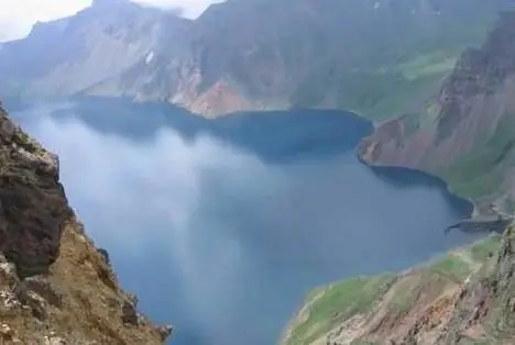 药泉山