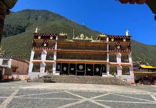 桑披寺