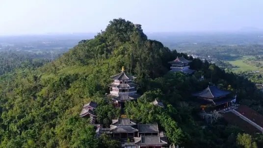 文笔峰盘古文化旅游区