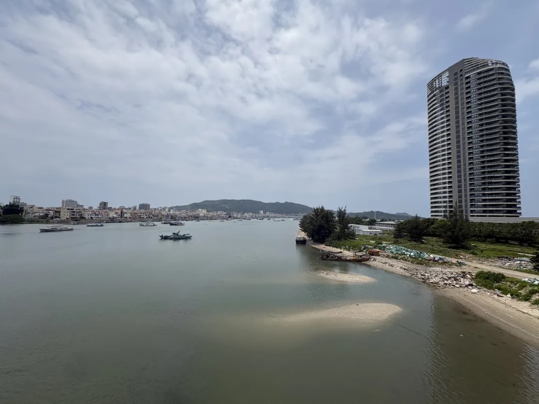 双月湾